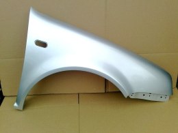 VW Golf 4 1J 97-06r prawy błotnik srebrny-met LA7W