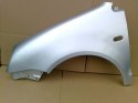 VW Polo 9N 01-05r lewy błotnik srebrny LA7W