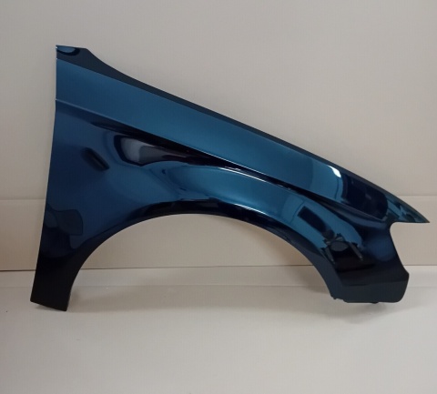 Audi A3 8V 12-20 Sportback błotnik prawy czarny LZ9Y