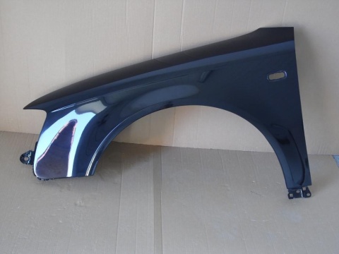 Audi A4 B7 8E 04-08 lewy błotnik czarny met LZ9Y