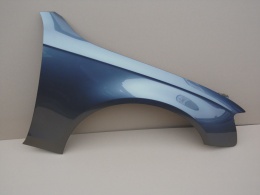 Audi A4 B8 12-15r LIFT prawy błotnik szary LZ7S