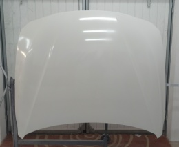 BMW 4 F32 F33 F82 F83 13-20r. Maska biała 300