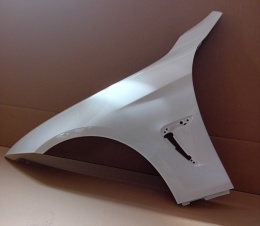 BMW 4 F32 F33 F82 F83 13-20r. błotnik lewy biały 300