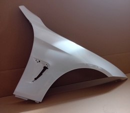 BMW 4 F32 F33 F82 F83 13-20r. błotnik prawy biały 300