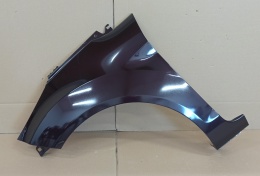 Ford Fiesta Mk7 (JA8) 08-17r błotnik lewy fioletowy 39