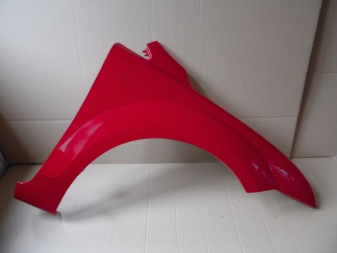 Ford Focus Mk2 II 08-10r. błotnik prawy czerwony 3RSE
