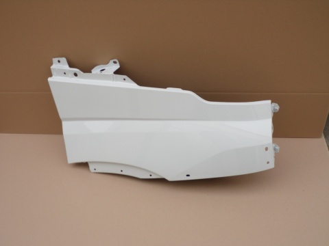 Iveco Daily VI 14-25 błotnik prawy biały 194