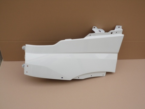 Iveco Daily VI 14-25 błotnik lewy biały 194