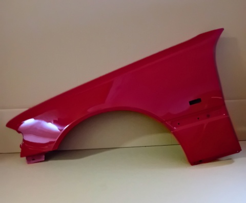 Mercedes C W202 S202 r.93-01 błotnik lewy czerwony 512