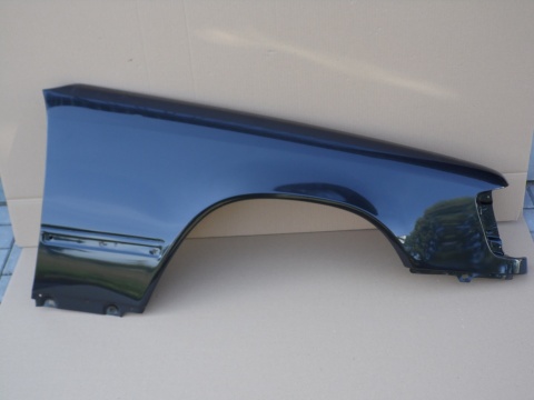 Mercedes E-Klasa W124 84-96r. błotnik prawy czarny 199