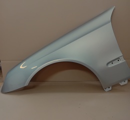 Mercedes E W211 S211 r.02-09 błotnik lewy srebrny 723