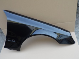 Mercedes E W211 S211 r.02-09 błotnik prawy czarny 185