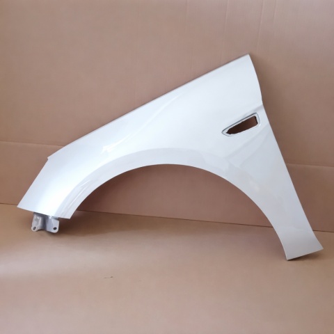 Opel Astra 5 K 15-22r lewy błotnik biały Z40R