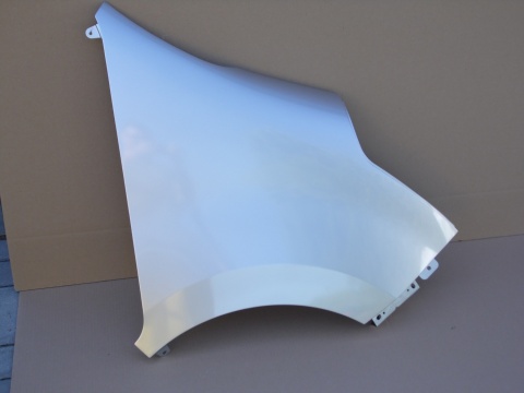 Renault Master IV (X62) 10-19r. błotnik prawy srebrny TEKMH