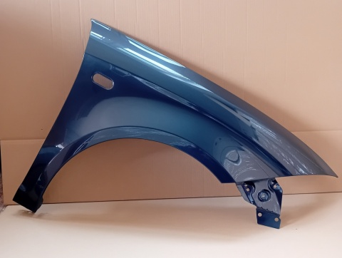 Seat Altea Toledo 04-15r. błotnik prawy cyarnz LS9N