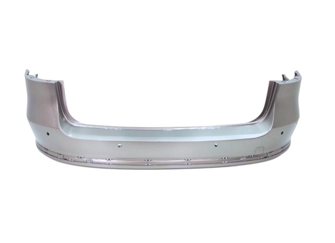 VW Passat B7 Kombi 10-14r zderzak tylny w kolorze srebrnym LA7W