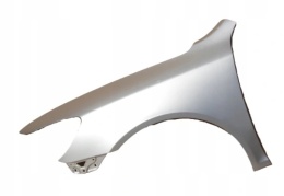 Skoda Octavia 2 II 1Z 09-13 lewy błotnik srebrny LA7W