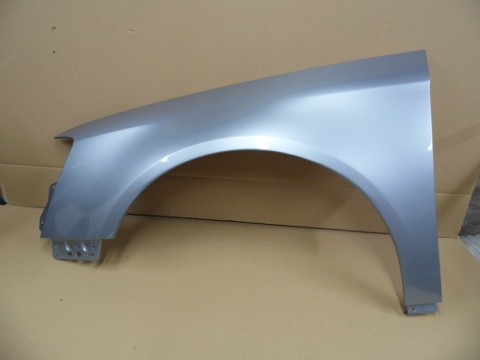 VW Passat B6 3C 05-10 błotnik lewy srebrny LB5M