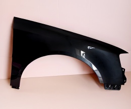 VW Passat B6 3C 05-10 błotnik prawy czarny metalik LC9X