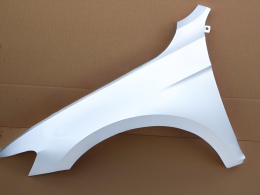 VW Passat B8 14-20r lewy błotnik biały LC9A